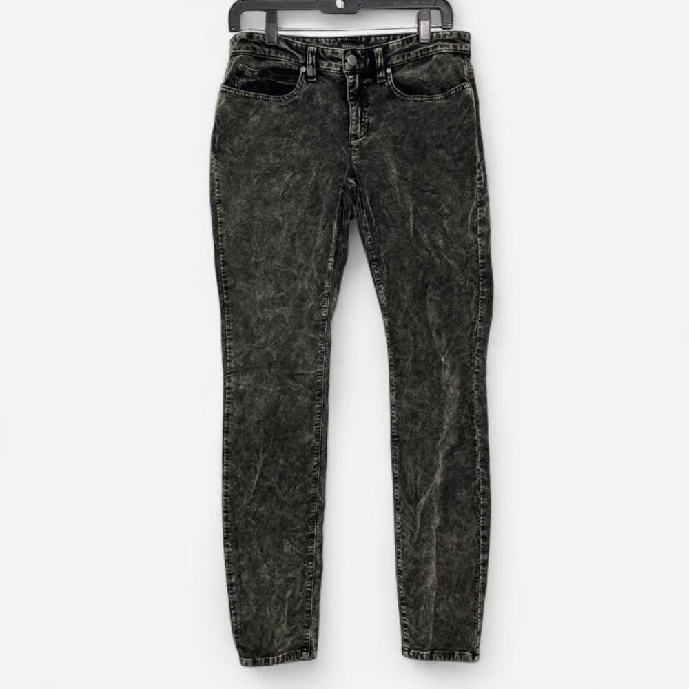 Eileen Fisher Velvet Feel Acid Wash Skinny Jeans Black Sz 6 Grunge Quiet Luxury
